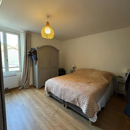 Au Coeur Du Village